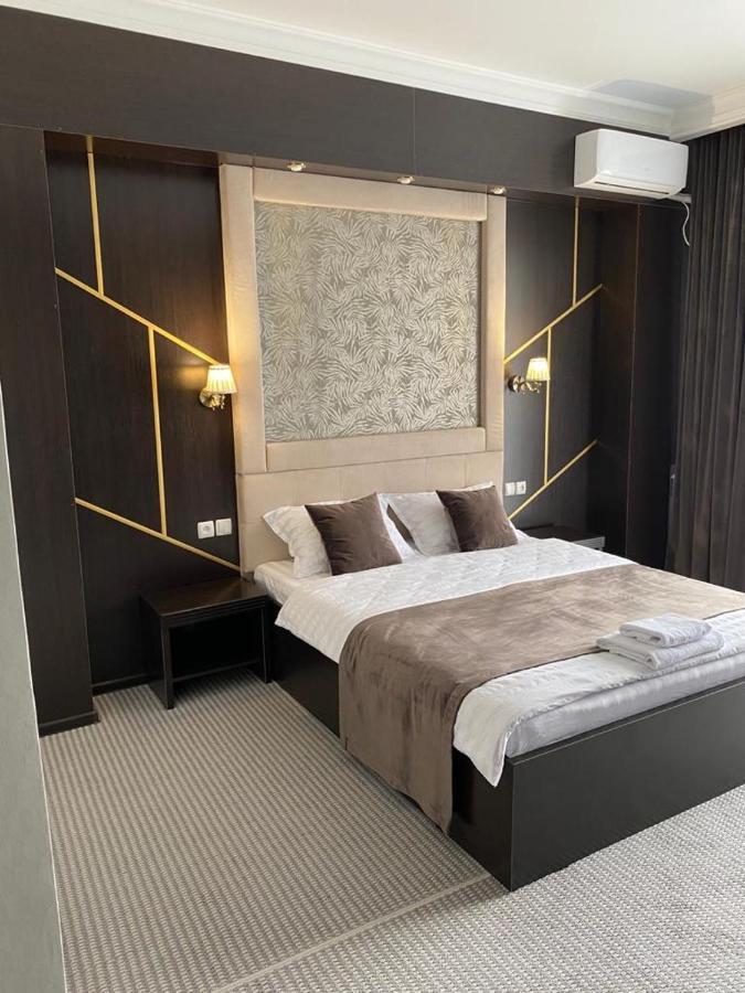 Shahristan Hotell Taraz Eksteriør bilde