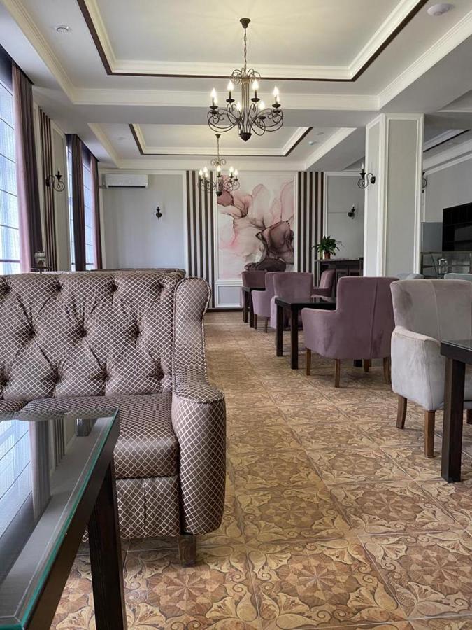 Shahristan Hotell Taraz Eksteriør bilde