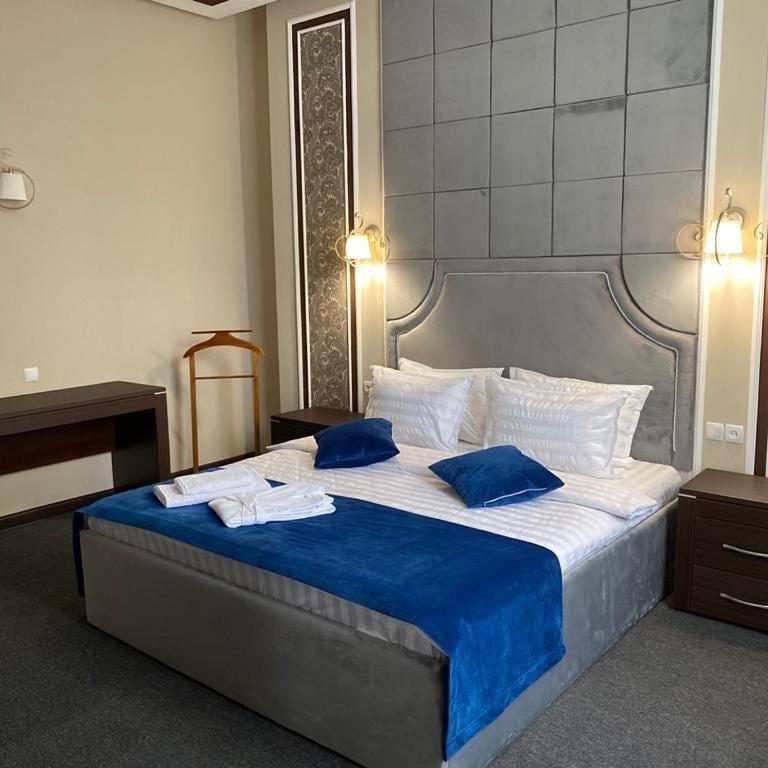 Shahristan Hotell Taraz Eksteriør bilde