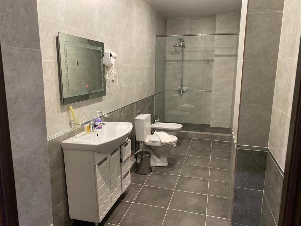 Shahristan Hotell Taraz Eksteriør bilde